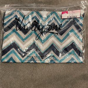 Thirty-One Cinch Sac - Dotty Chevron
